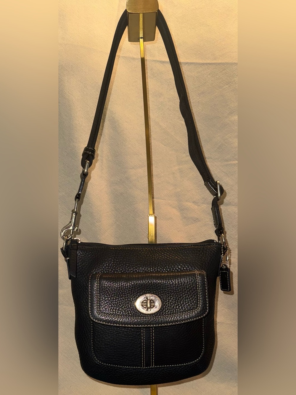 Coach Vintage Hamilton Swingpack Black Pebbled Leather Crossbody Bag
